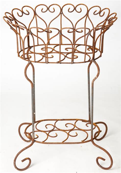 oval plant stand|More.